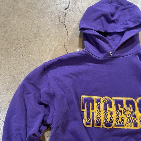 LSU Tigers Sweatshirt Mens Large Purple Hoodie Performance Football NCAA - Picture 2 of 8